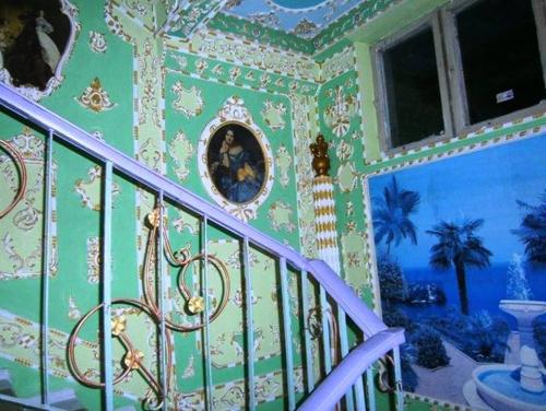 Музей в подъезде 07