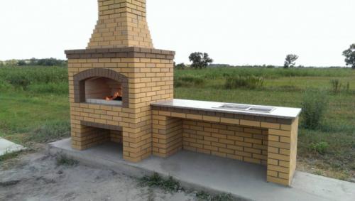 Зона барбекю из кирпича. Барбекю из кирпича: как сделать простой комплекс своими руками. Проекты, чертежи и порядок выполнения работ