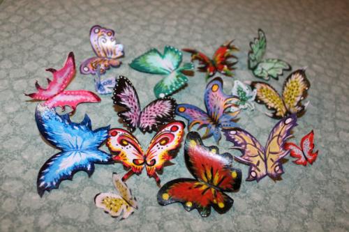 Бабочки из пластиковых бутылок пошагово. Сверкающая бабочка из пластиковой бутылки