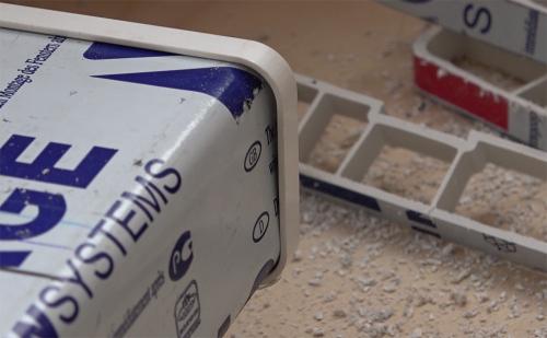 Как обрезать подоконник под холодильник