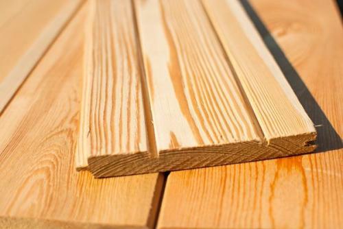 Как обшить дом деревом снаружи. Разновидности изделий из древесины для облицовки