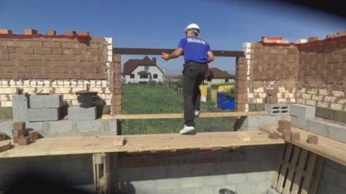 Кладка оконного проема из кирпича. Несколько слов о облицовке проема кирпичом