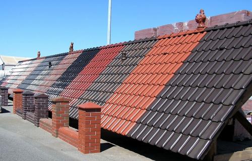 Как ровно профнастил положить на крышу. Особенности выбора профнастила 02 Как ровно профнастил положить на крышу. Особенности выбора профнастила 02