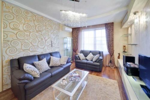 Варианты поклейки обоев в зале. Правила сочетания обоев и текстур