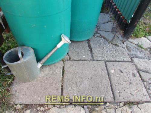 Тротуарная плитка для дачи своими руками. Садовая дорожка своими руками при помощи форм: подготовка формы, отливка плиток, укладка и уход 03