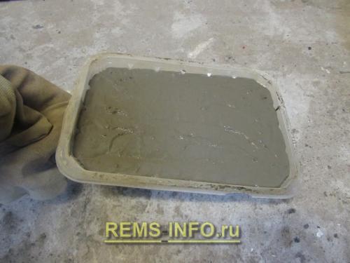 Тротуарная плитка для дачи своими руками. Садовая дорожка своими руками при помощи форм: подготовка формы, отливка плиток, укладка и уход 10