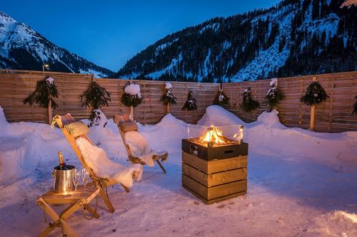 Небольшой шикарный домик 01