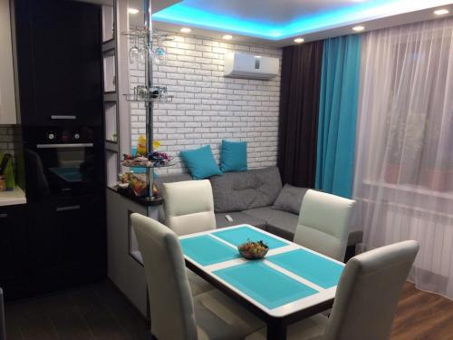 Проект кухни в квартире-студии 02