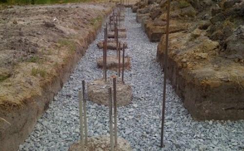 Как самостоятельно сделать столбчатый фундамент. Столбчатый фундамент – особенности и разновидности 02 Как самостоятельно сделать столбчатый фундамент. Столбчатый фундамент – особенности и разновидности 02