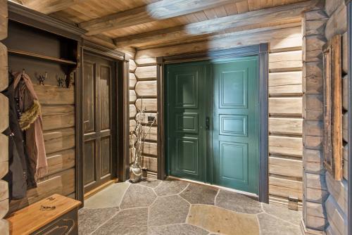 Красивый загородный дом 07