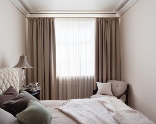 Спальня в нежных и теплых оттенках 07