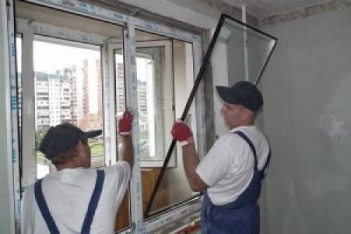 Как снять стеклопакет с балконной двери. Замена стеклопакета в балконной двери