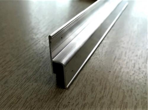 Встроенный шкаф в потолок. Как натянуть потолок если стоит шкаф-купе?