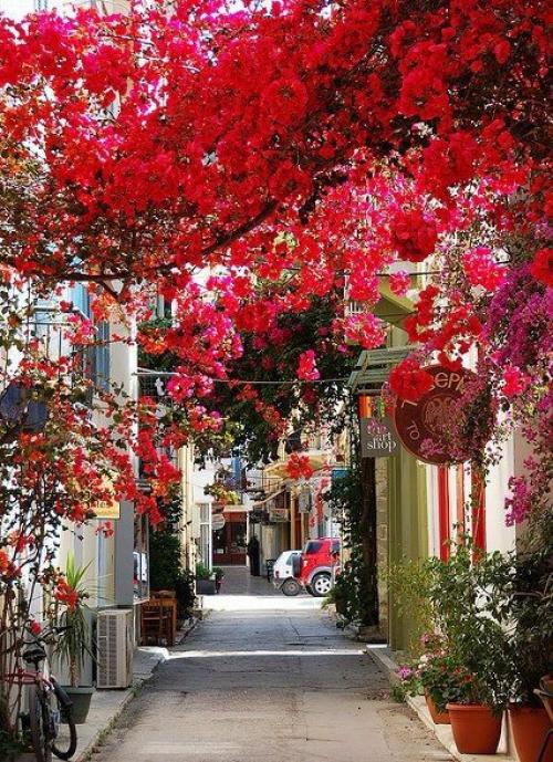 Уютные улoчки Иcпании 02