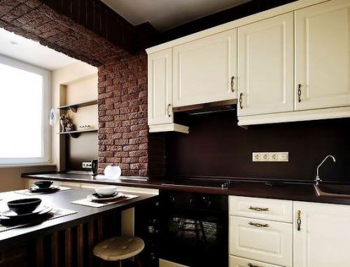 Кухня совмещенная с балконом 01