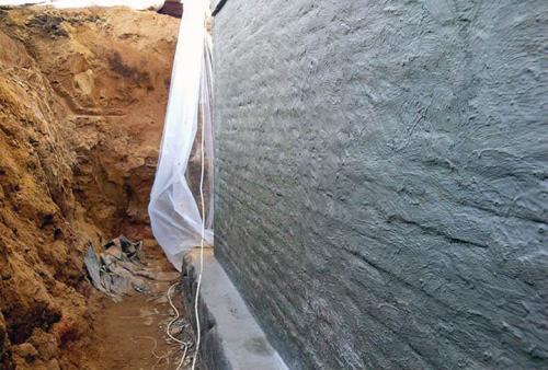 Нанесение гидроизоляции на стены. Классификация по способу нанесения