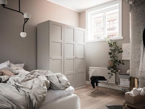 Теплый интерьер небольшой квартиры (41 кв. м.) 02