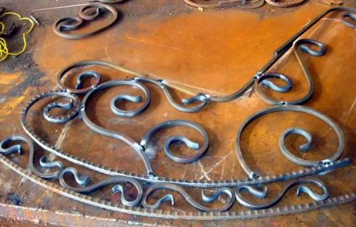 Кресло качалка из металла своими руками. Как из металла своими руками сделать кресло-качалку (размеры, чертежи, фото)