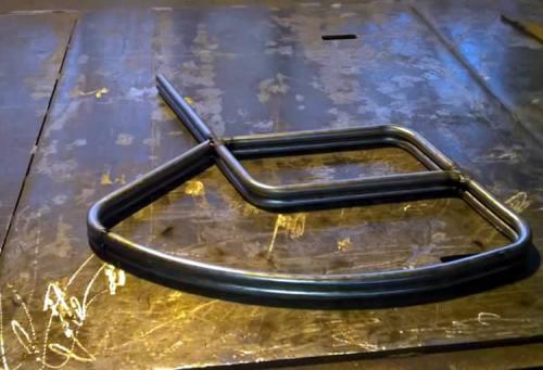 Кресло качалка из металла своими руками. Как из металла своими руками сделать кресло-качалку (размеры, чертежи, фото)