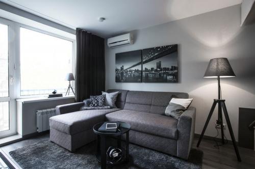 Гостиная со спальным местом. Компактная спальня-гостиная в однокомнатной квартире