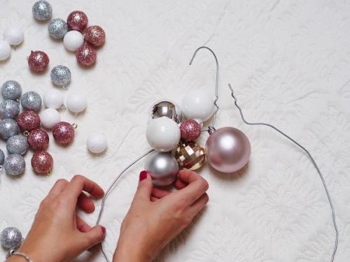 Новогодний венок своими руками 02