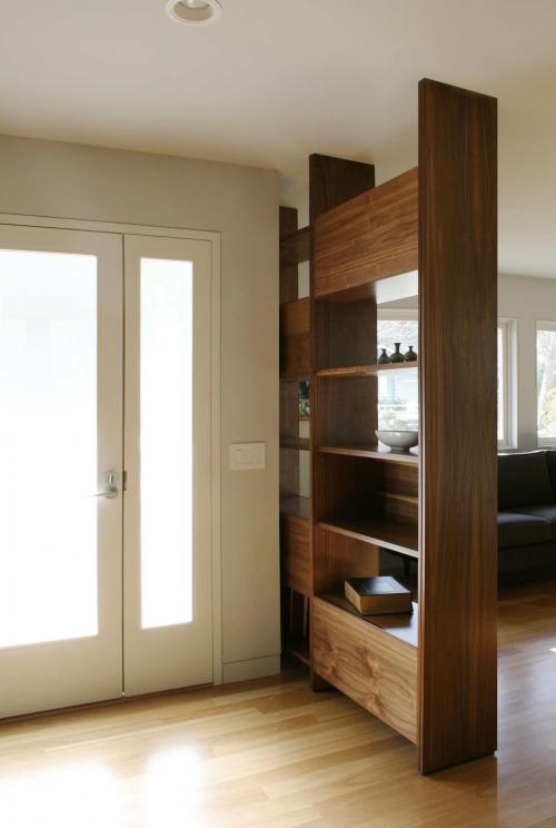 Коридор переходящий в гостиную. Входная дверь открывается прямо в гостиную? 13 маленьких хитростей знаменитого дизайнера, которые помогут создать виртуальную прихожую