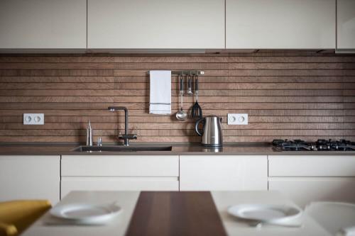 Фартук для кухни тренды. 7 трендовых идей для отделки кухонного фартука