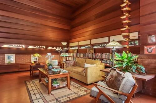 Дом Райта. Модернистский домик-шедевр по проекту Райта