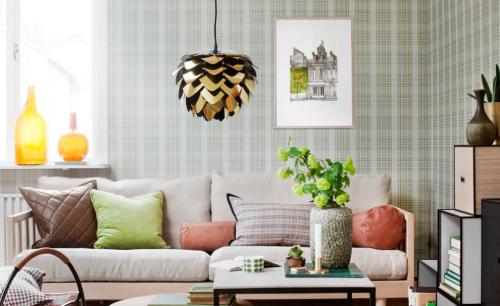 Дизайн зала в хрущевке обои. С орнаментом