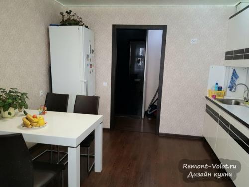 Дизайн кухни 12 кв м с газовым котлом. Черно-белая кухня 12,5 кв м с газовым котлом в новостройке. Чебоксары