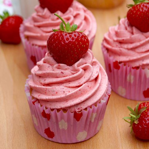 Разноцветный крем для капкейков. Крем для Капкейков, который держит форму