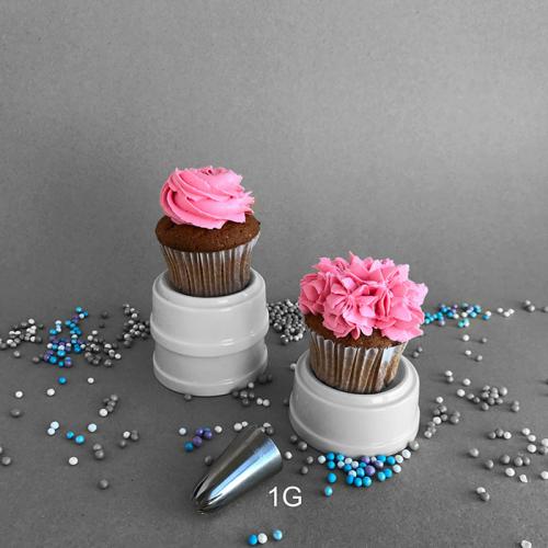 Капкейки без крема, как украсить. Творожный со сливочным маслом 07