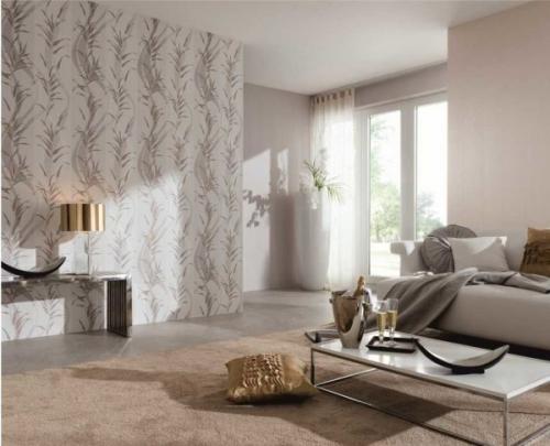 Обои с рисунком на одной стене. Вертикальное комбинирование