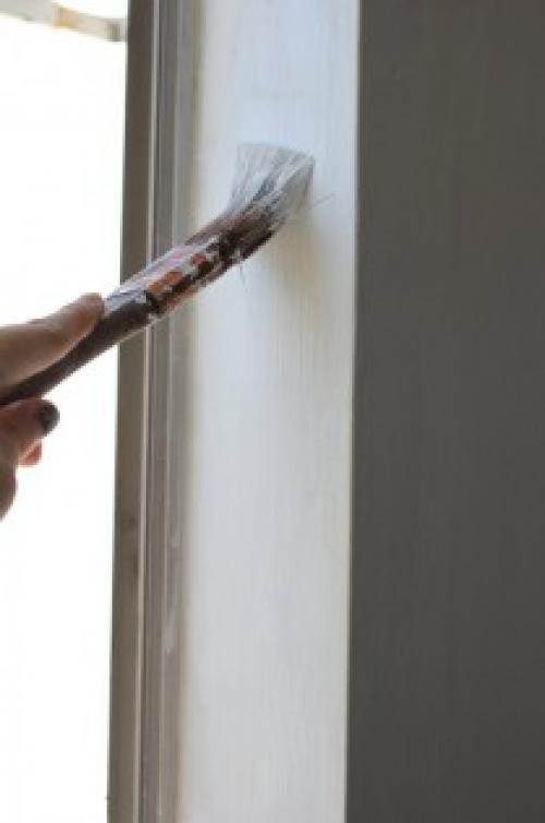 Как сэкономить на ремонте кухни.  Займитесь покраской сами