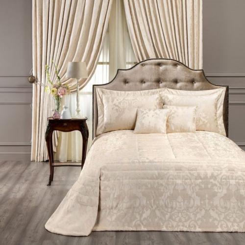 Шторы и покрывало на кровать в спальню. Покрывало на кровать в спальню