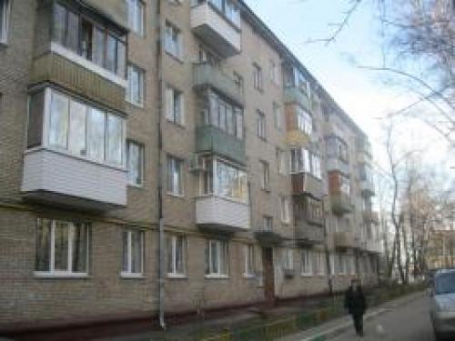 Примеры перепланировки двухкомнатной квартиры. Примеры перепланировкы двушки в «хрущёвке» 12 Примеры перепланировки двухкомнатной квартиры. Примеры перепланировкы двушки в «хрущёвке» 12