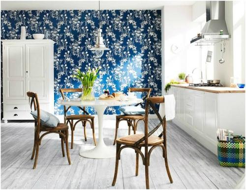 Декор стен обоями. Идеи использования остатков обоев в интерьере