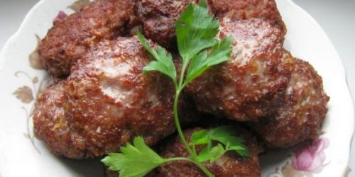 Сколько чайных ложек в десертной ложке. Десертная ложка - это сколько грамм, миллилитров, чайных ложек? 05