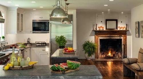 Встроенный камин в стену. Варианты со стеной 06