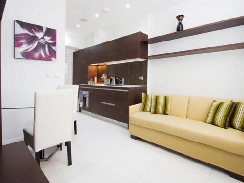 Мебель для маленькой студии. Идеальное решение