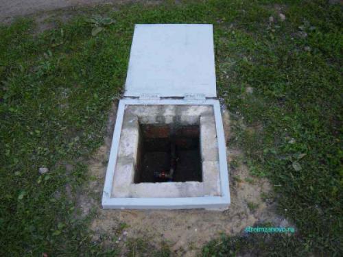 Смотровой колодец для водопровода из кирпича. Как сделать смотровой колодец для водопровода