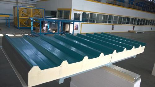 Ремонт кровли из сэндвич панелей. В чем сложность ремонта кровли из сэндвич панелей