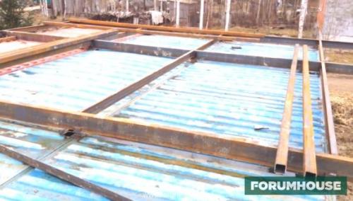 Дом из контейнеров зимой. Поэтапное строительство дома из морских контейнеров