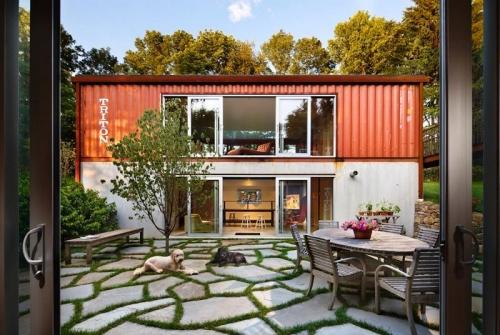 Дома из контейнеров внутри. Преимущества и недостатки домов из морских контейнеров