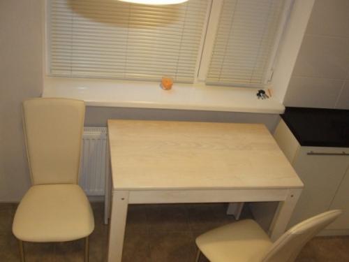 Обеденный стол, как выбрать. Как выбрать кухонный стол по размеру? 32 Обеденный стол, как выбрать. Как выбрать кухонный стол по размеру? 32