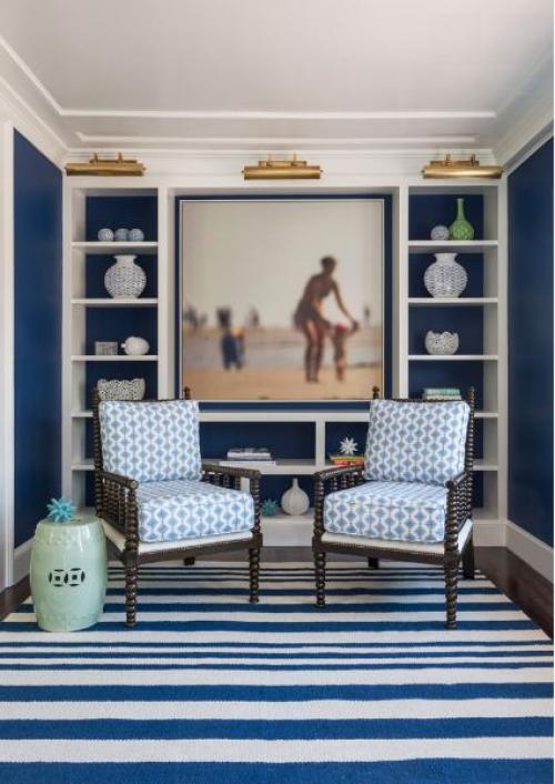 Сочетание белого и синего в интерьере 05