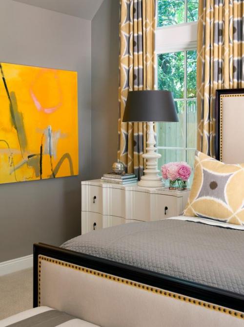 Яркие цвета в интерьере квартиры 12