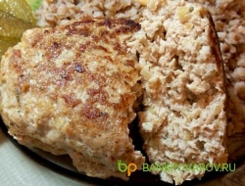 Котлеты из куриного фарша без хлеба. Котлеты из свинины и курицы без хлеба