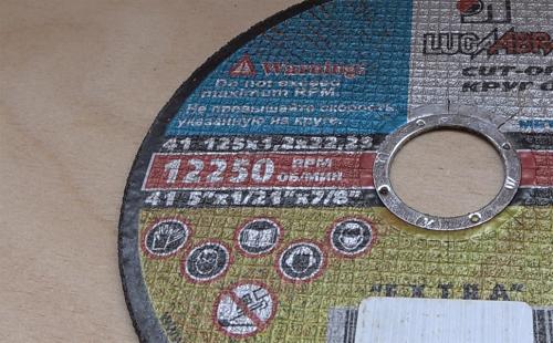 Как обрезать подоконник под холодильник