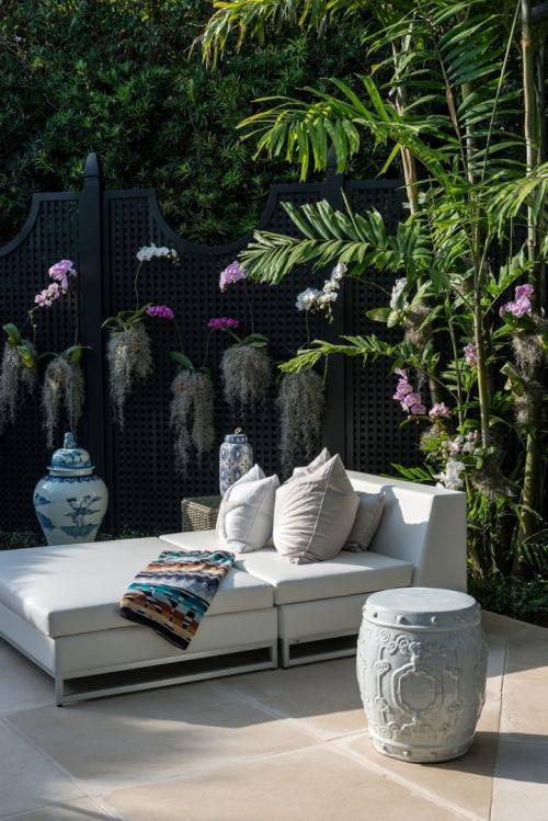 Интерьер особняка в пляжном стиле 16